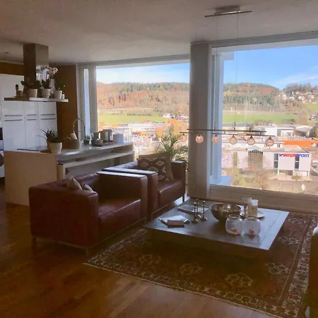 Boutique Maria Plain Radeck