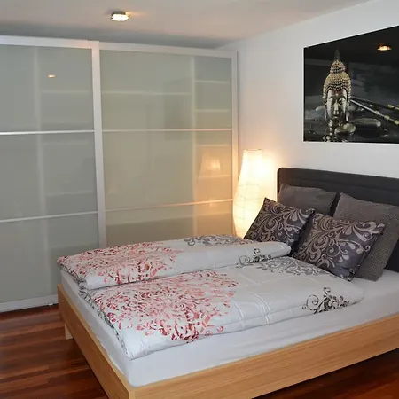 Boutique Maria Plain *