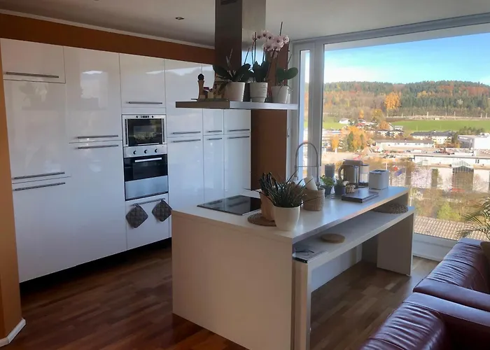 Boutique Maria Plain