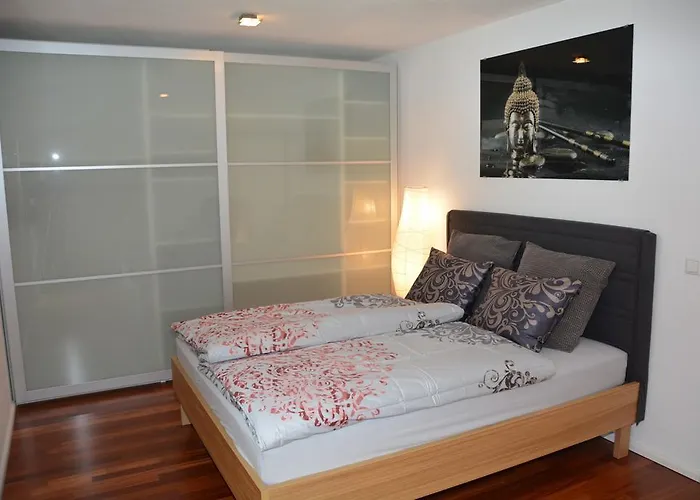 Boutique Maria Plain *